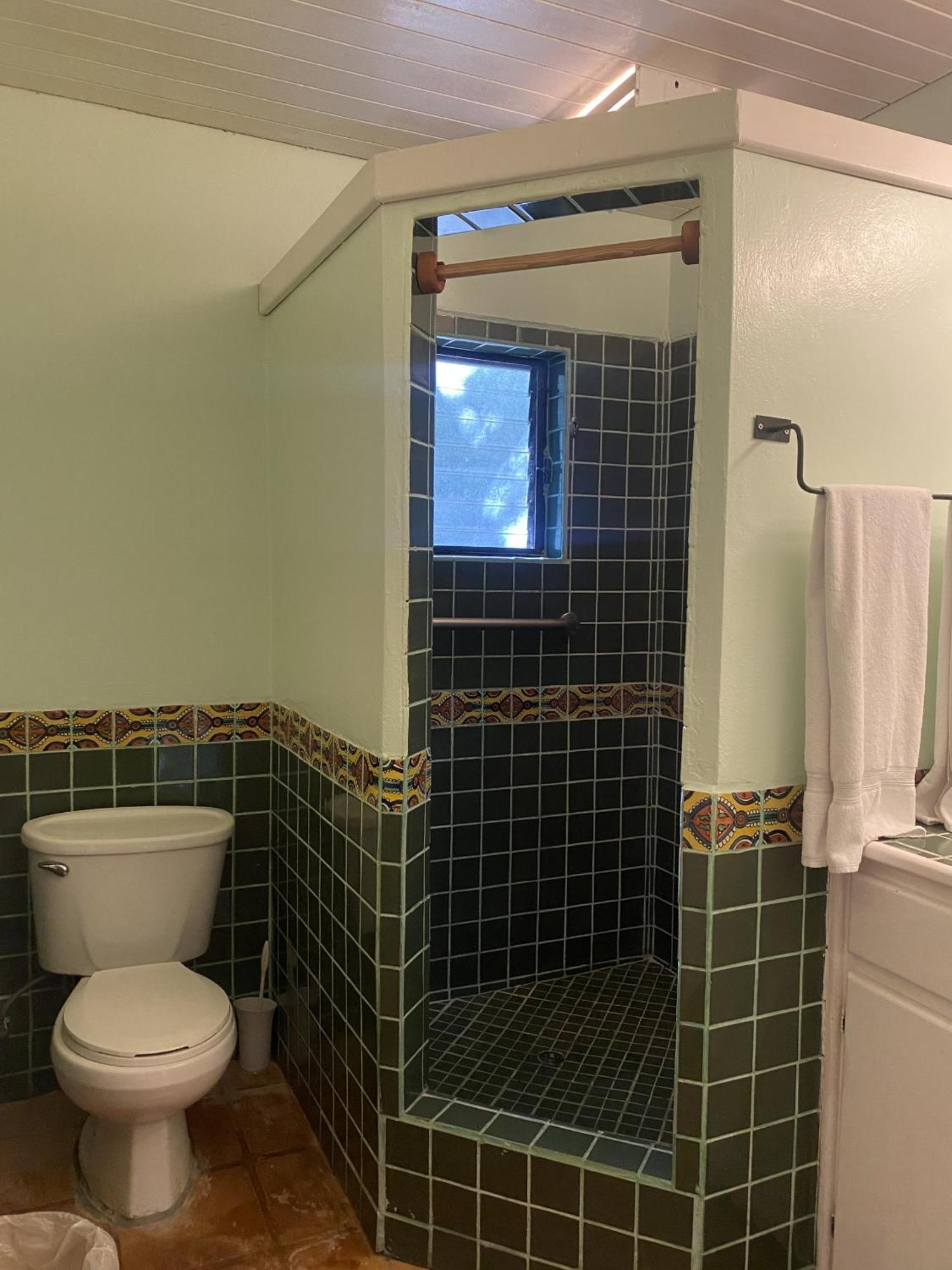 Tranquility Beach Suites Placencia Room photo